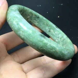 Elegant Green Jade Bangle Bracelet